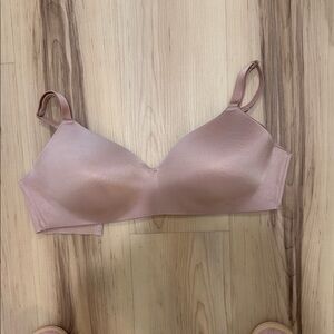 Soma Vanishing Back Wireless Bra